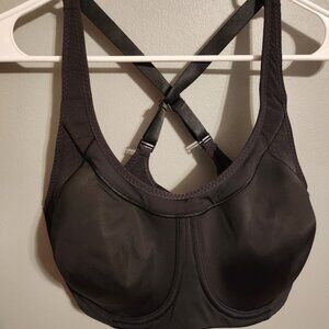 Athleta Glory 2.0 Sports Bra in Black 38 D